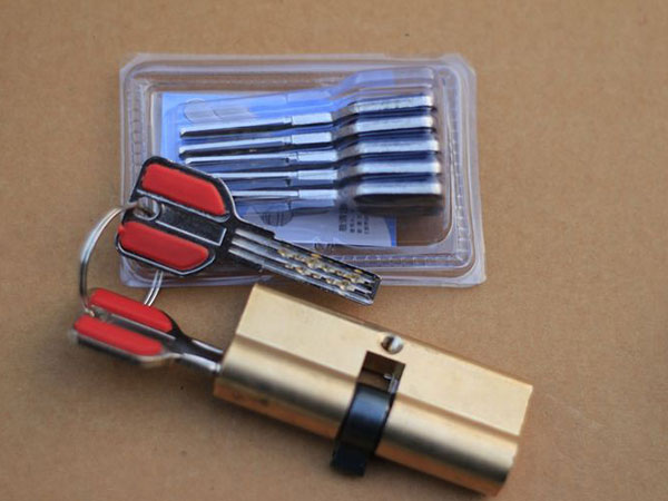 新邱24小时上门开锁公司